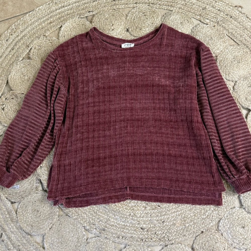 Umgee Textured Knit Sweater- women’s small- excellent condition!